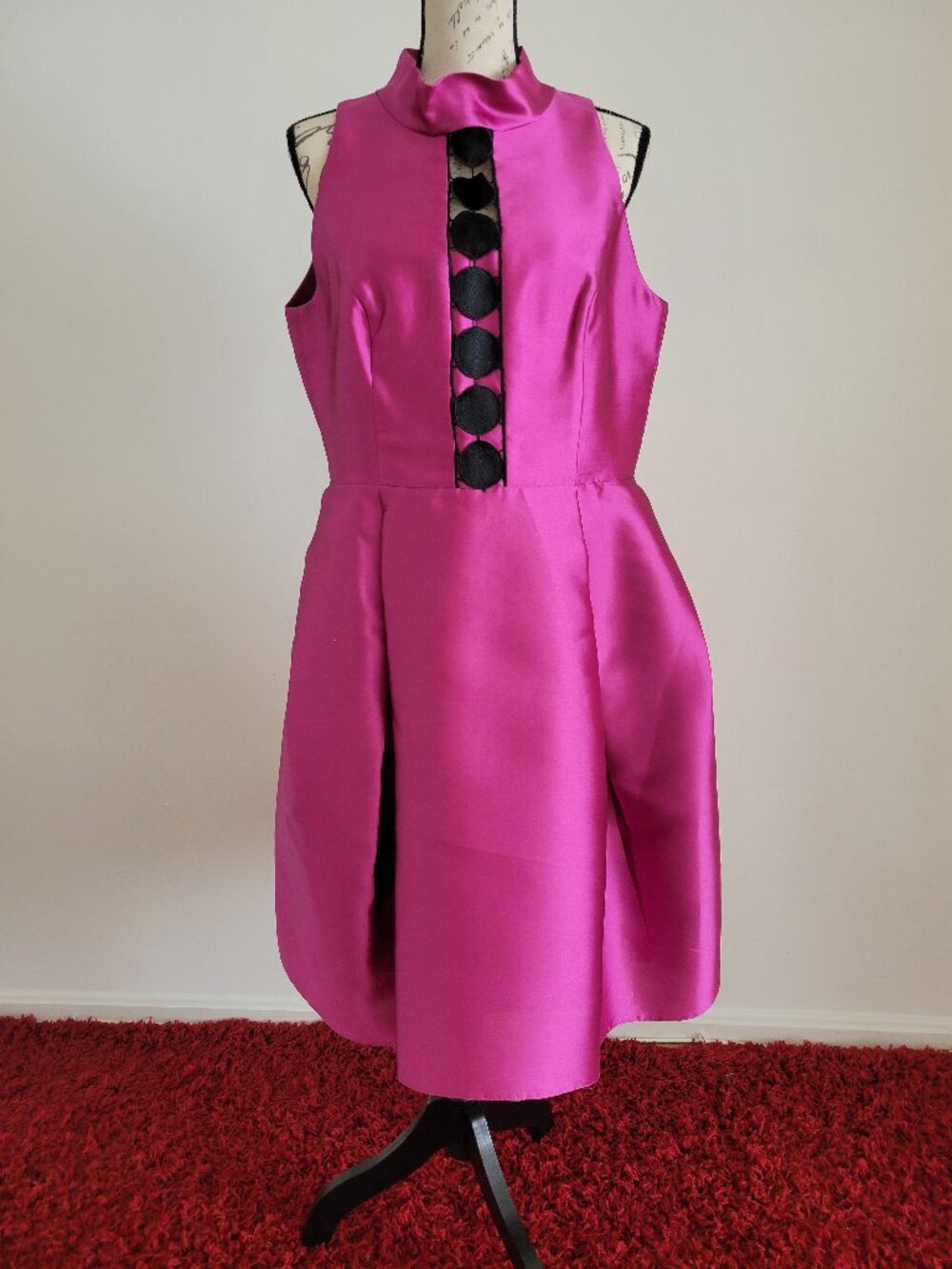 Maria Cota Couture, party dresses, evening and cocktail. Short dresses, evening